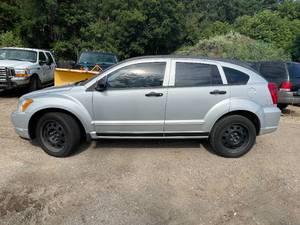 lot 121 image: 2007 Dodge Caliber SXT