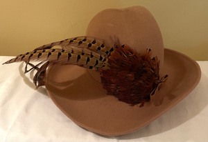 lot 157 image: Trio of Vintage Hats by Doeskin, Betmar and Fabini