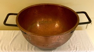 lot 144 image: Large Vintage Cooper Bowl