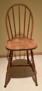 lot 109 image: Vintage Oak Bar Height Stool