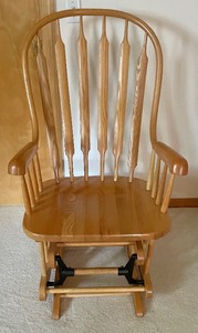 lot 121 image: Wonderful Oak Gilder Chair