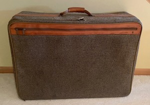 lot 190 image: Vintage Hartman Luggage