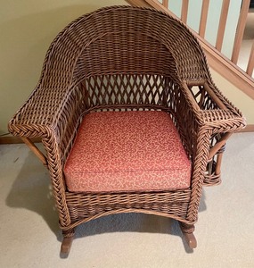 lot 198 image: Wicker Rocking Chair