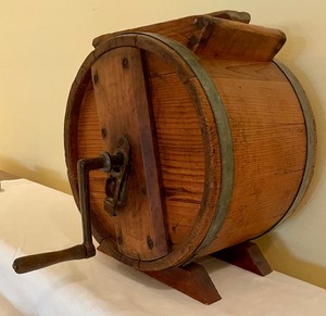 lot 296 image: Antique Wooden Butter Churn