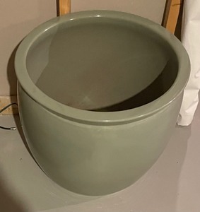 lot 309 image: Very Large Planter