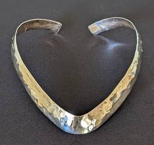 lot 215 image: Hammered Sterling Silver Collar Necklace