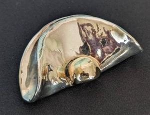 lot 223 image: Large Sterling Silver Brooch Pendant