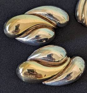 lot 224 image: Assorted Sterling Silver Earrings