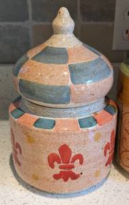 lot 229 image: Horchow and Neiman Marcus Ceramic Canister Set