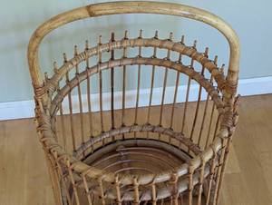 lot 231 image: Large Decorative Woven Basket