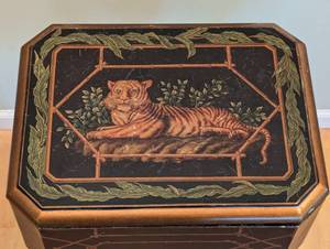 lot 235 image: Tiger Topped Accent Table