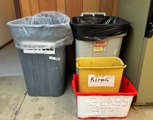 lot 9166 image: Assorted Trash Cans
