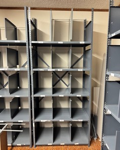 lot 5186 image: Adjustable Steel Shelving Unit