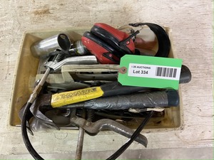 lot 4334 image: Grease gun