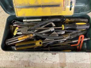 lot 4347 image: Tools and tool box