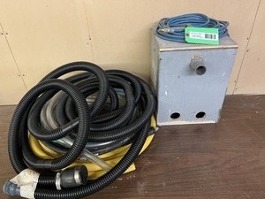 lot 4313 image: Motor box, hoses