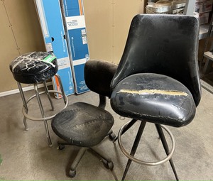 lot 8364 image: Chairs