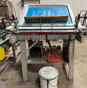 lot 1292 image: Vacuum Screen Press - One of a Kind