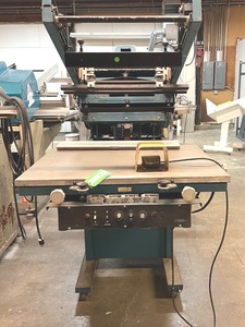 lot 1012 image: Cameo Screenprinting Press