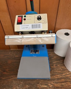 lot 2191 image: Heat Press
