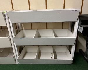 lot 3136 image: Storage Stand