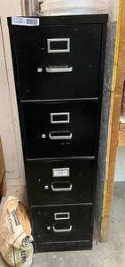 lot 8260 image: File Cabinet