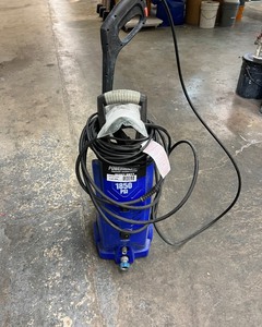 lot 4294 image: Electric Pressure Washer