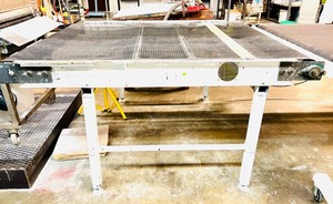 lot 1008 image: Dayton Electric Conveyor Belt