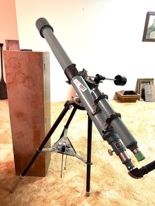 lot 9453 image: Telescope
