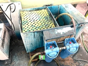 lot 2403 image: Recirculation pump Black Line Filter System