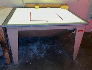 lot 2408 image: Light Table
