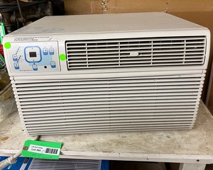 lot 8304 image: Frigidaire HeaterAC