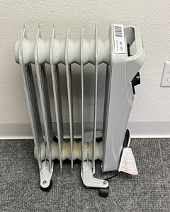 lot 7109 image: Space heater