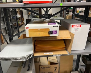 lot 7387 image: Larger shipping envelopes