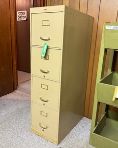 lot 8086 image: Tan Filing Cabinet