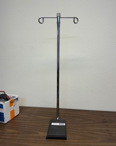 lot 9120 image: Pocket Nurse Drip Bag Holder