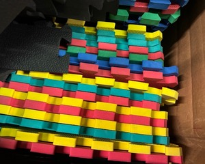 lot 9458 image: Multicolored Flooring
