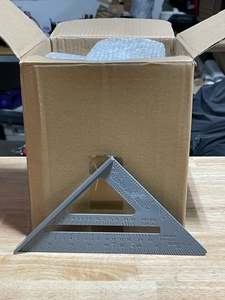 lot 21 image: Aluminum Alloy Squares
