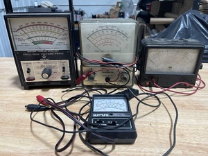lot 34 image: Voltage Testers