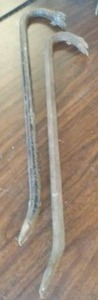 lot 709 image: Crowbars (2).