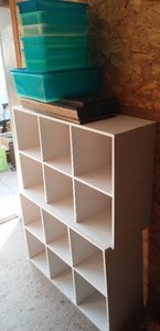 lot 4 image: Cubed Shelving.