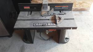 lot 31 image: Craftsman Router Table.