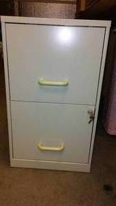 lot 796 image: File Cabinet, (2) drawer with key.