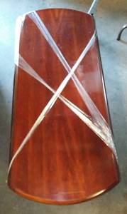 lot 835 image: Drop Leaf Coffee Table.