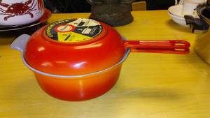 lot 848 image: Vintage Descoware 31 Skillet and Pan.