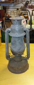 lot 856 image: Vintage Kerosine Lantern.
