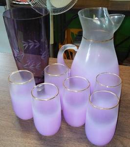 lot 868 image: Frosted Purple Tumblers, Pitcher and Vase.