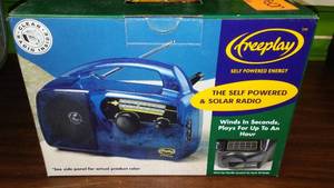 lot 889 image: Free play Solar Radio.