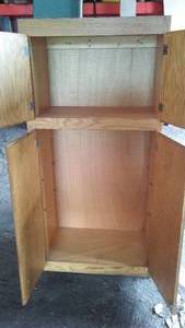 lot 94 image: Cabinet