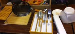 lot 66 image: Kitchen Misc. Like New. Chicago Cutlery
